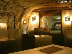 picture of Vinci Cave